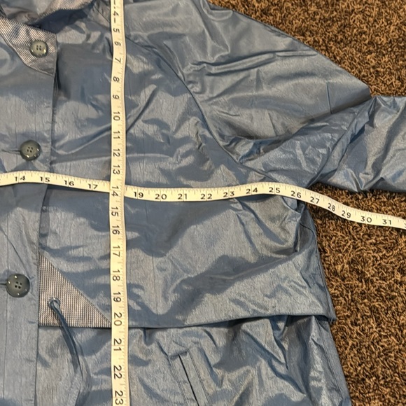 Plus size spring coat - Picture 5 of 11